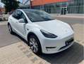 Tesla Model Y Standard Range RWD (innen Weiß+artikel) - thumbnail 1