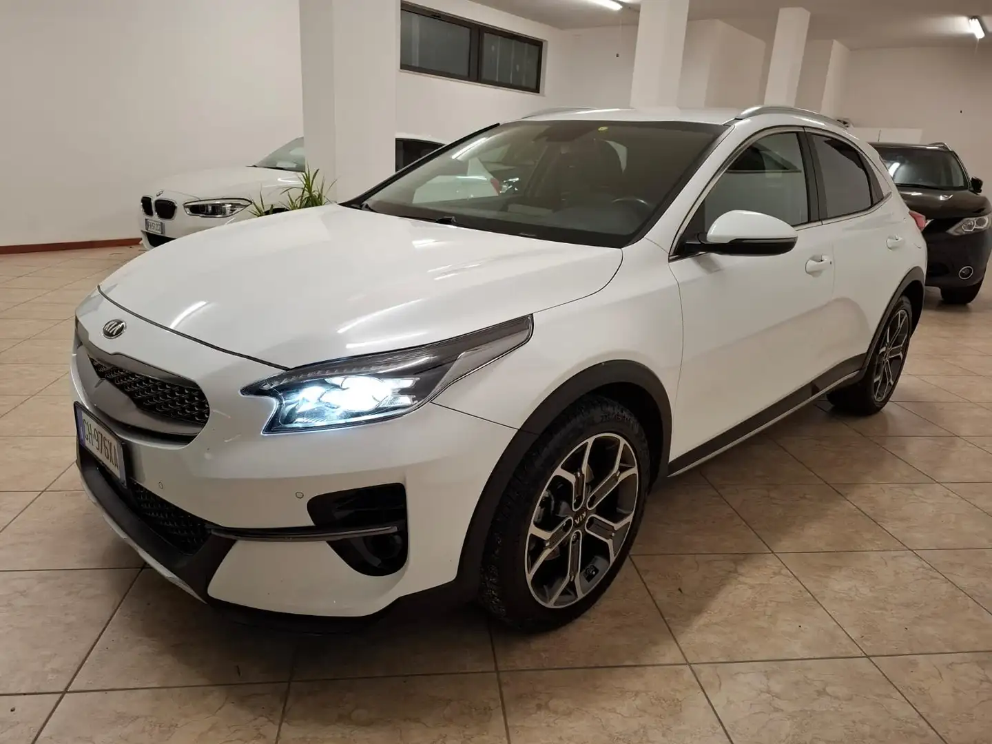 Kia XCeed XCeed 2019 1.6 crdi mhev Style 136cv imt Bianco - 1