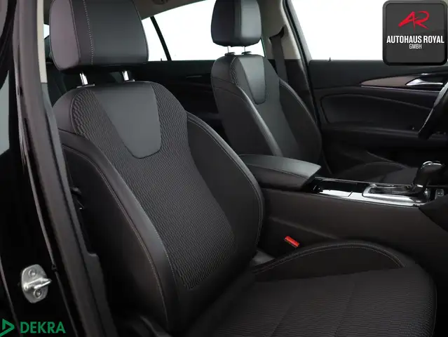 Opel Insignia view 11
