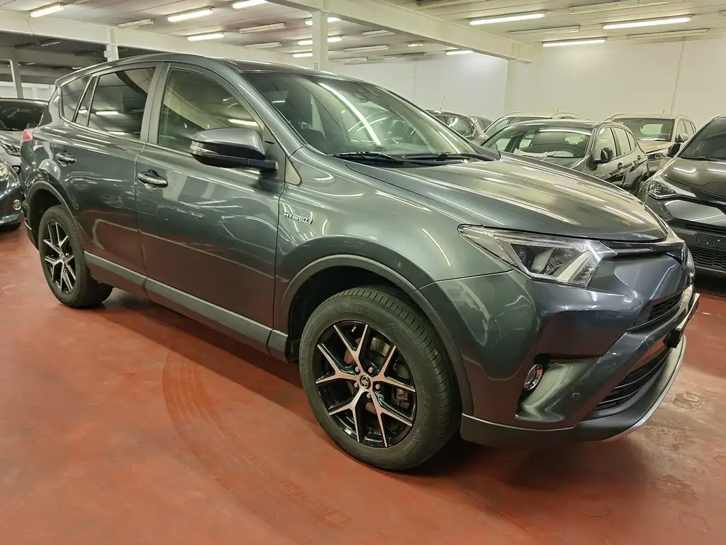 Toyota RAV 4 2017 из Европы — купить под ключ