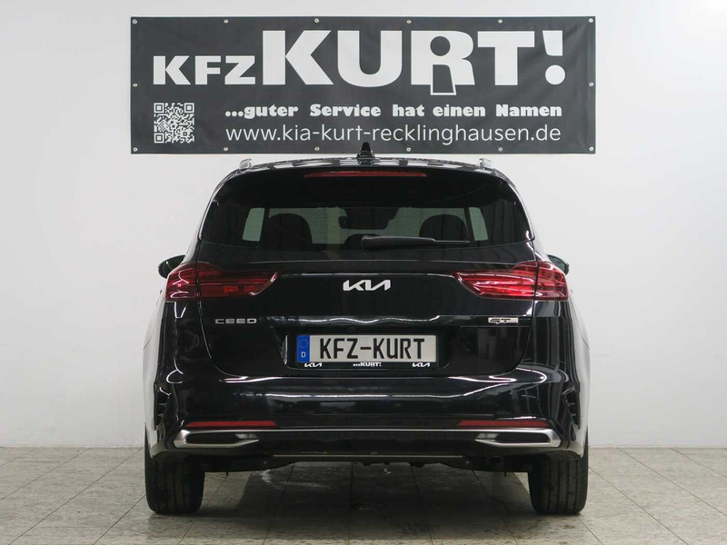 Kia Ceed Sportswagon 1.5 T-GDI ISG DCT7 OPF GT Line — photo 4