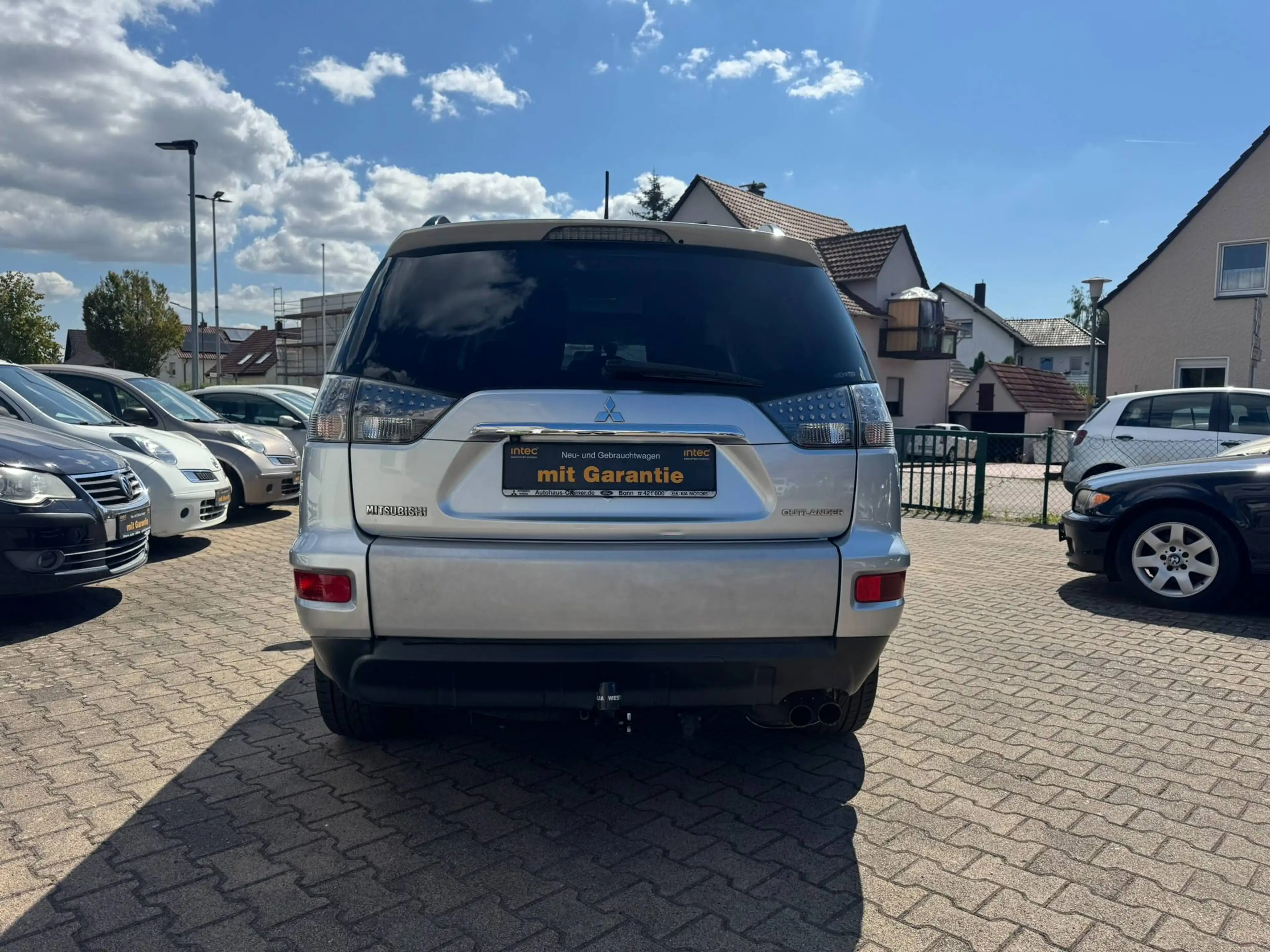 Mitsubishi Outlander Outlander Instyle 4WD*AHK*7Sitzer*Kamera — photo 7
