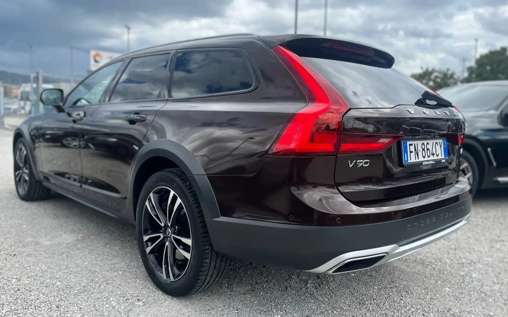 Volvo V90 Cross Country V90 Cross Country 2.0 d4 Pro awd geartronic Brown - 2