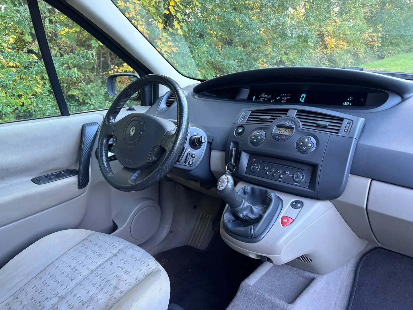 Renault Scenic 1.6-16V Dynamique Comfort | Cruise + Airco Nu € 1. Zielony - 2