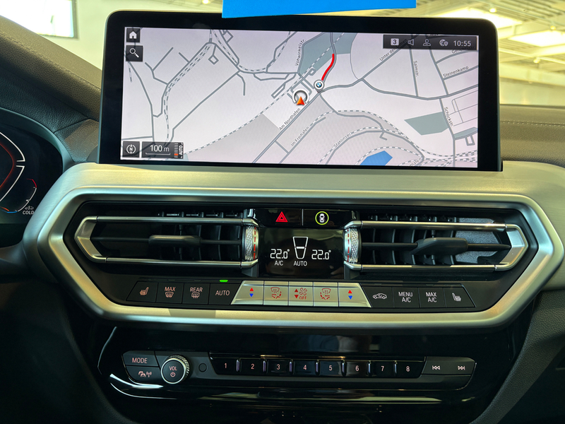 BMW X4 M40d AT Navi Leder Tempom.aktiv Panoramadach Bluet — photo 14