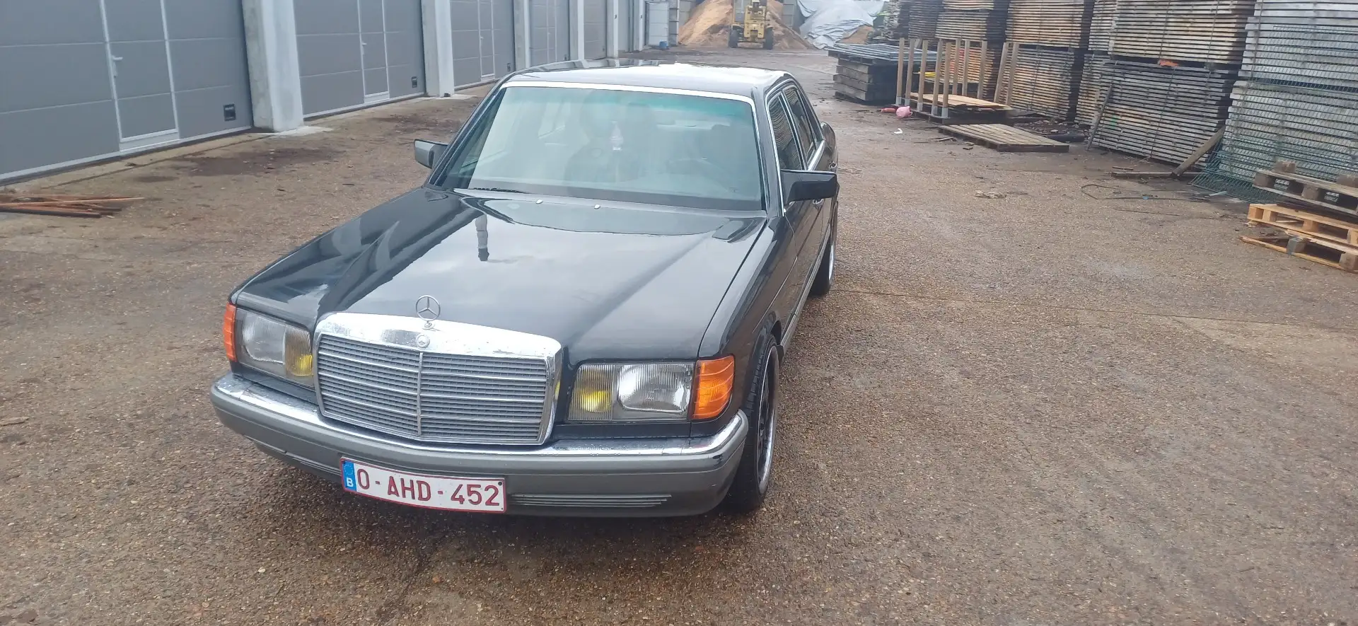 Mercedes-Benz S 260 SE - 2