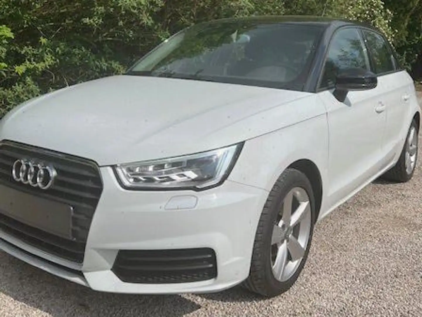 Audi A1 A1 1.0 TFSI ultra Sportback Blanc - 1