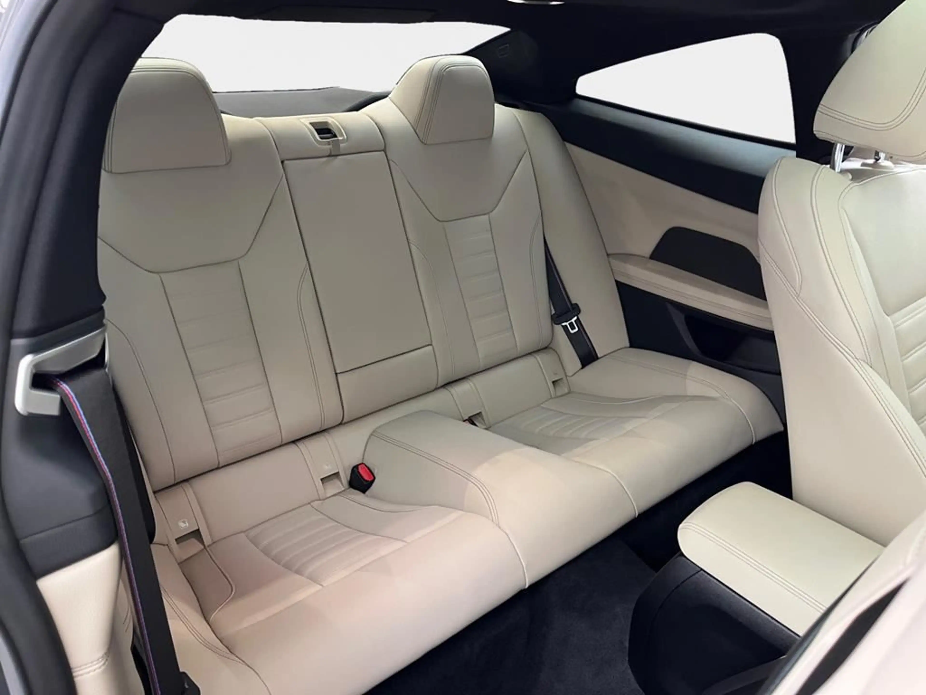 BMW 420 M Sport Pro — photo 14