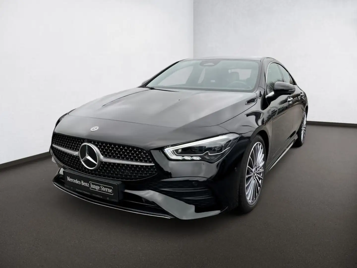 Mercedes-Benz CLA 200 Coupé Edition-AMG*19*Mbeam*WiP*DISTR*360 Noir - 2
