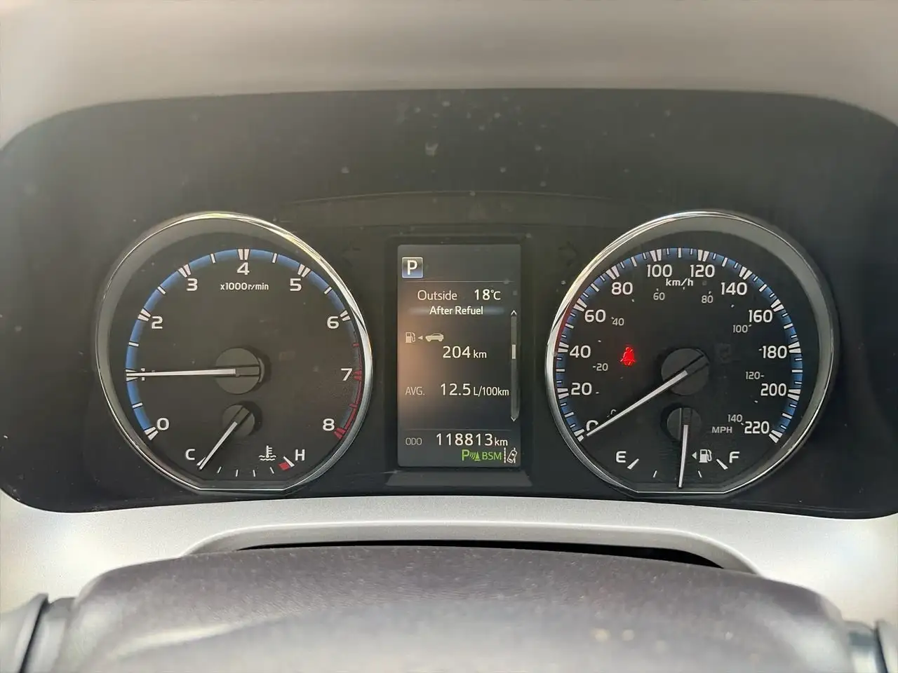 Toyota RAV 4 снимка Toyota RAV 4