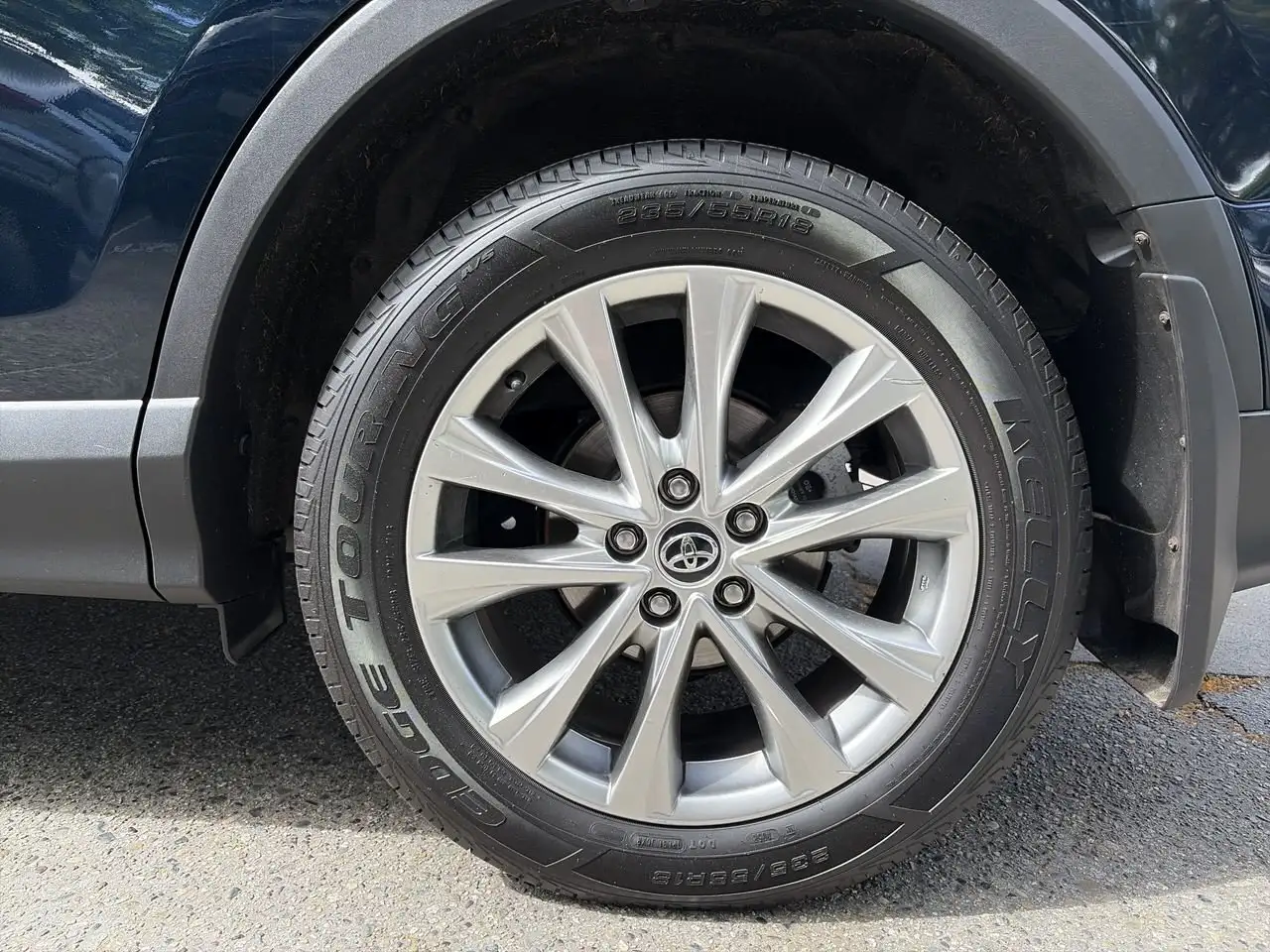 Toyota RAV 4 снимка Toyota RAV 4