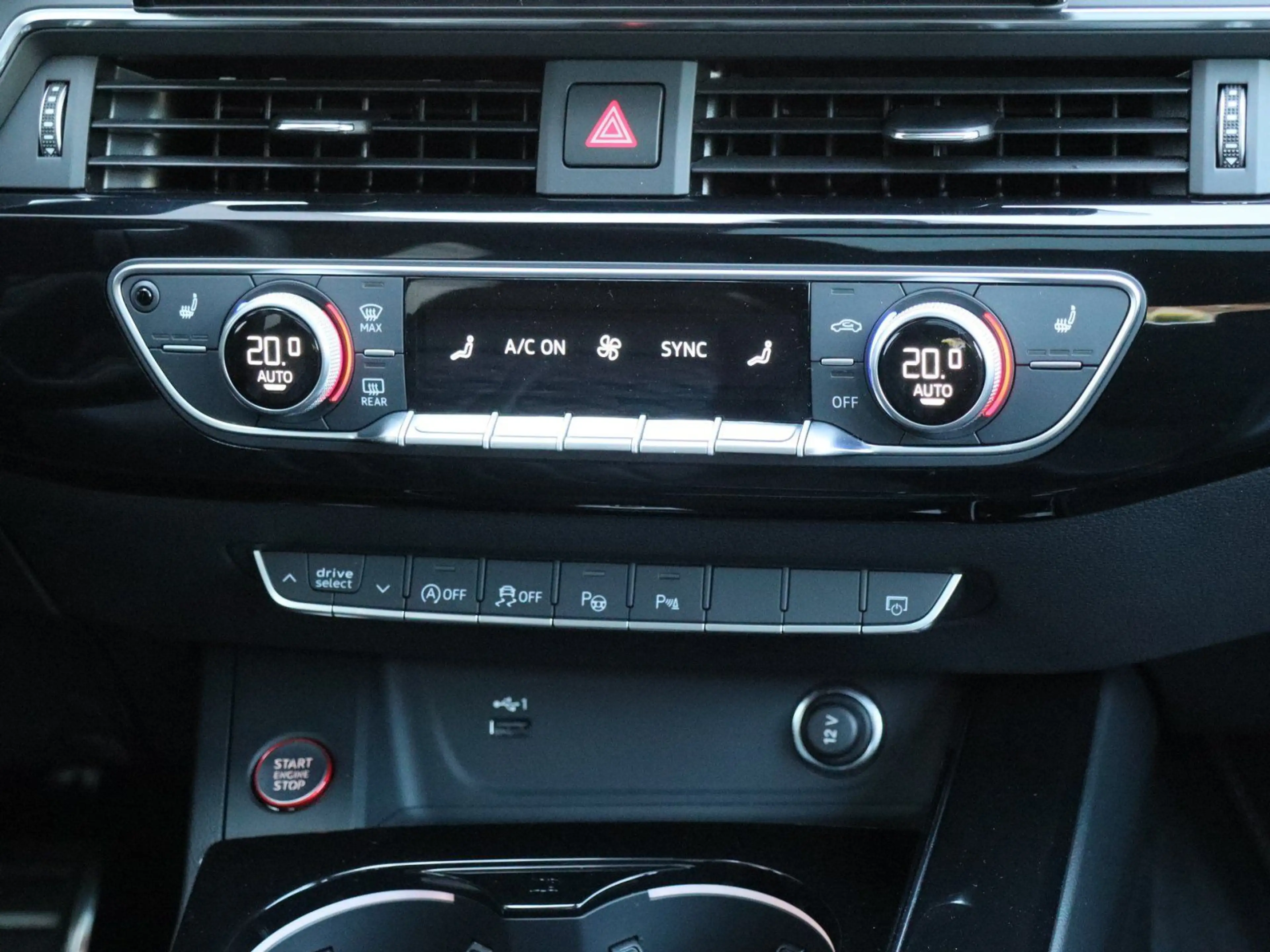 Audi S4 3.0 TDI Pano AHK B&O Matrix Leder — photo 8