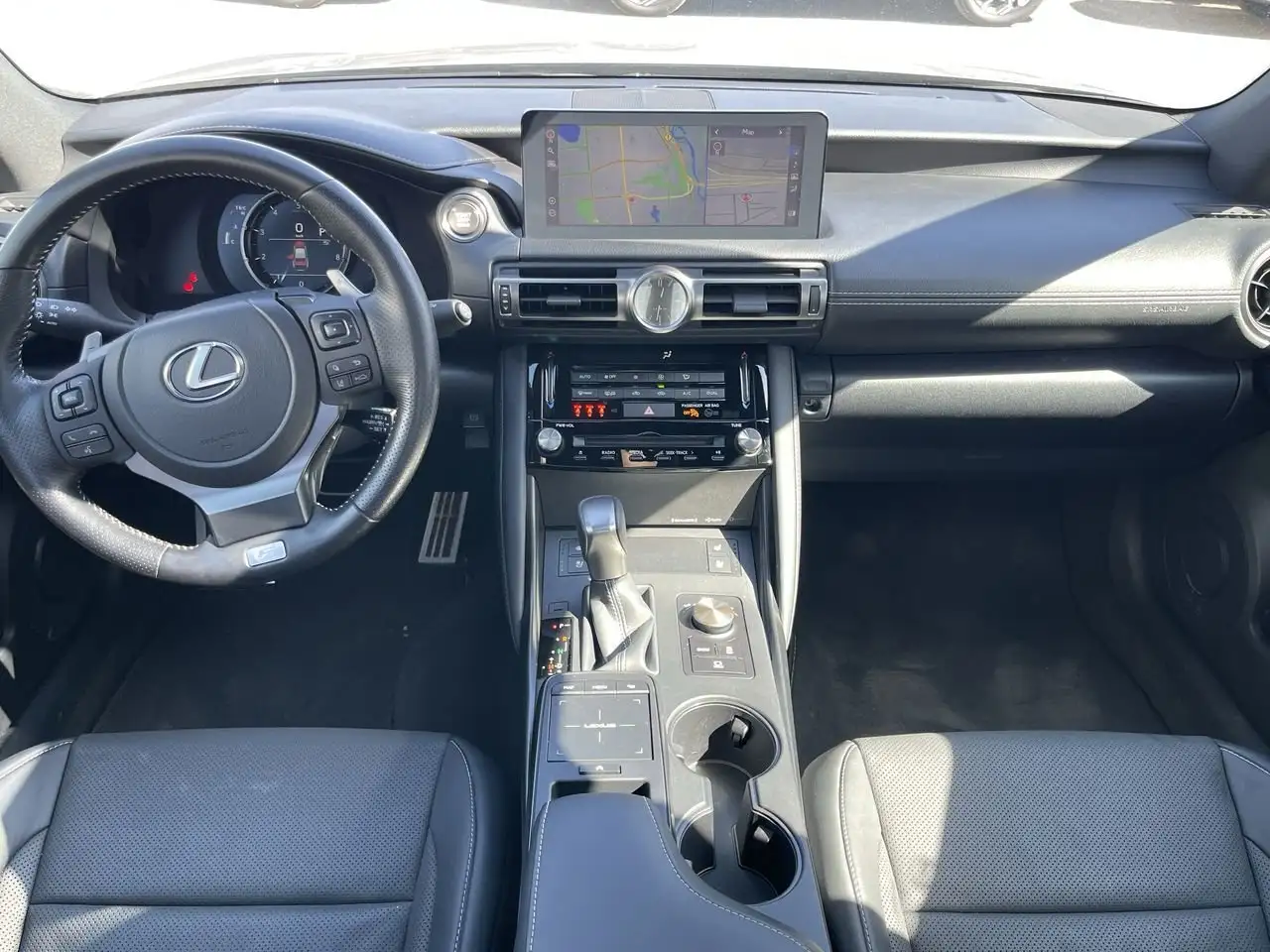 Lexus IS photo Lexus IS
