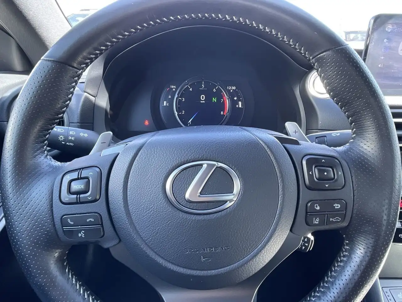 Lexus IS photo Lexus IS
