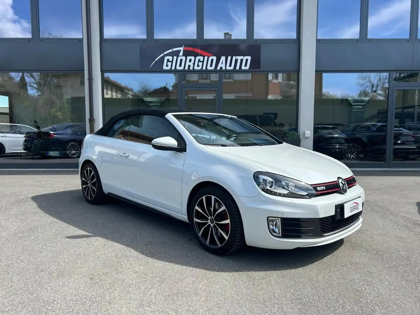 Volkswagen Golf Cabriolet 6 2.0 GTI Bílá - 1