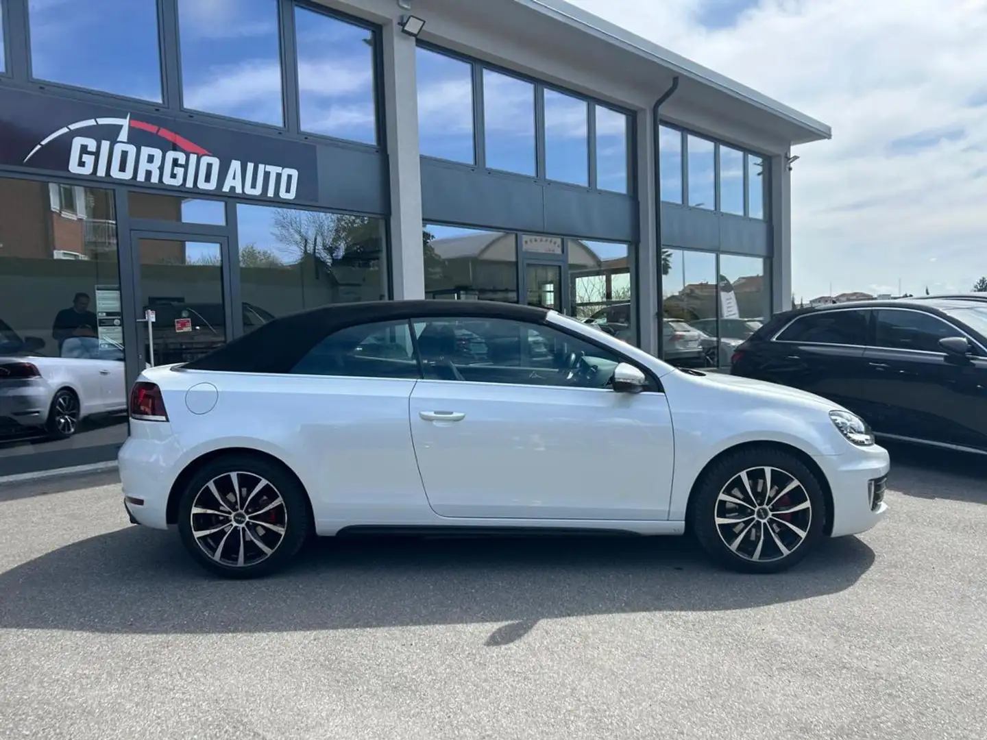 Volkswagen Golf Cabriolet 6 2.0 GTI Bílá - 2