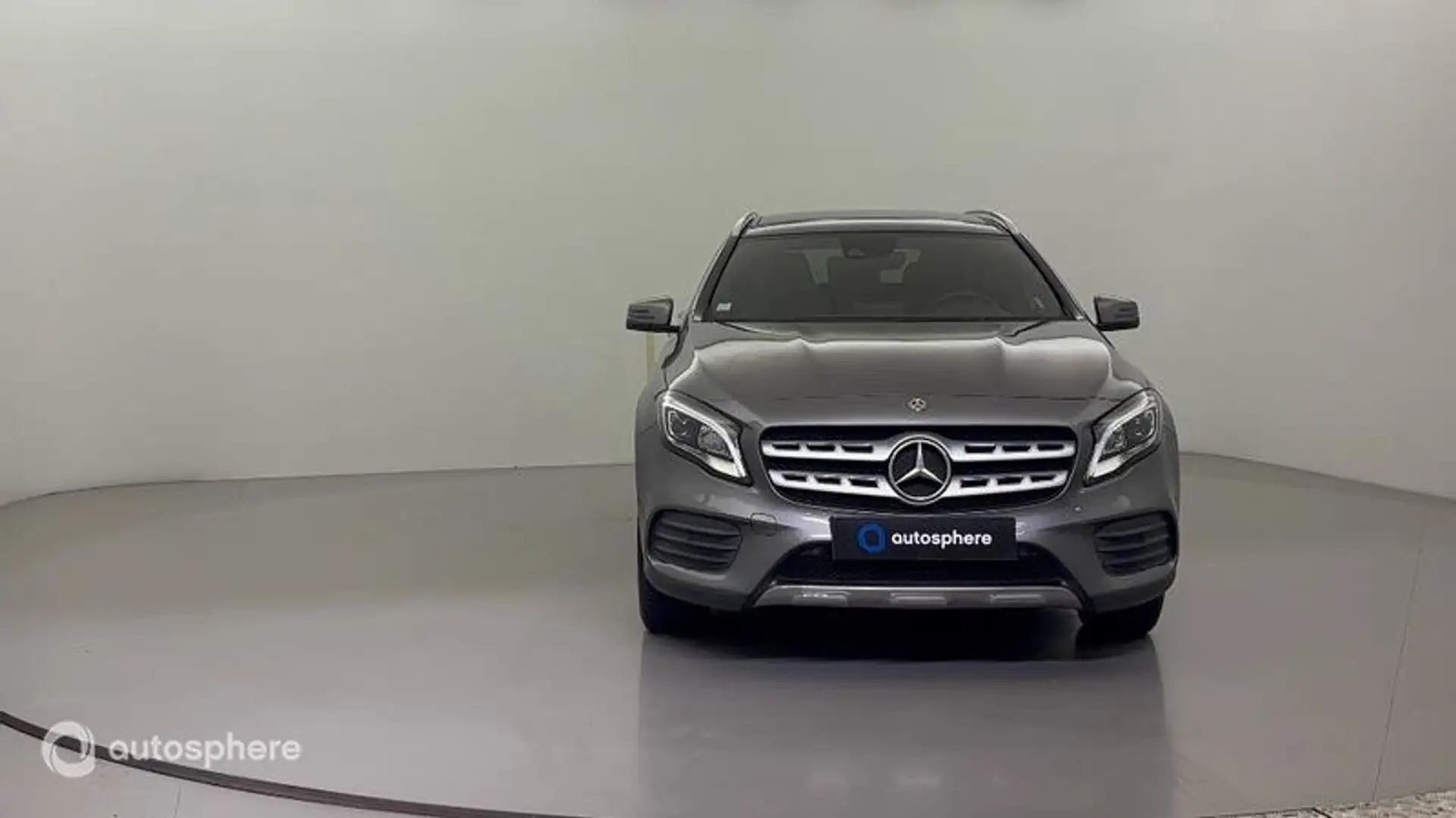 Mercedes-Benz GLA 200 200 156ch Fascination 7G-DCT Euro6d-T - 2