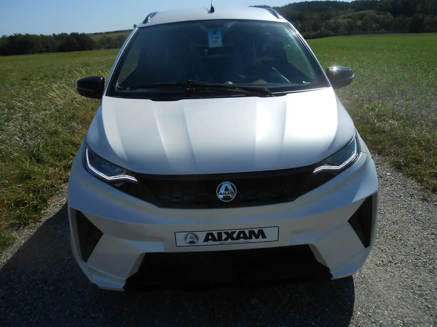 Aixam Crossover Premium Weiß - 2