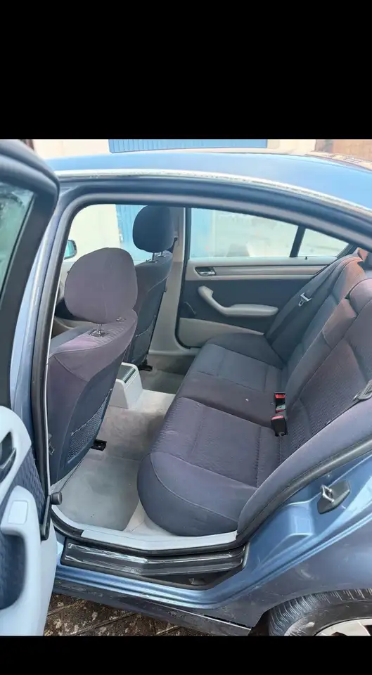BMW 320i Comfort Edition, foto 5