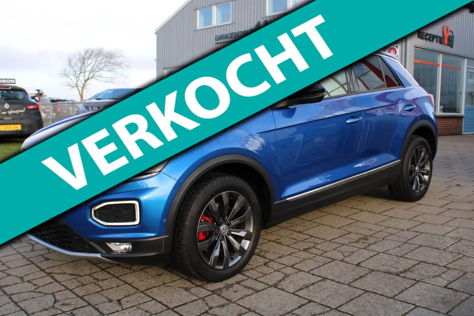 Volkswagen T-Roc Sport|1.5 TSI|Panoramadak|Virtual Cockpit|Keyless Blauw - 1