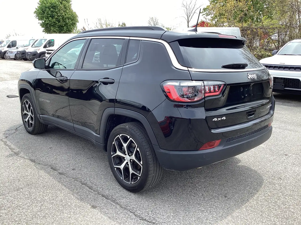 Jeep Compass снимка Jeep Compass