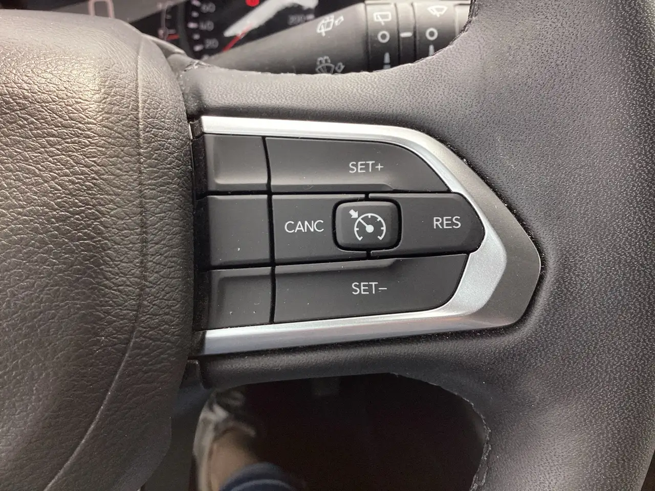 Jeep Compass снимка Jeep Compass
