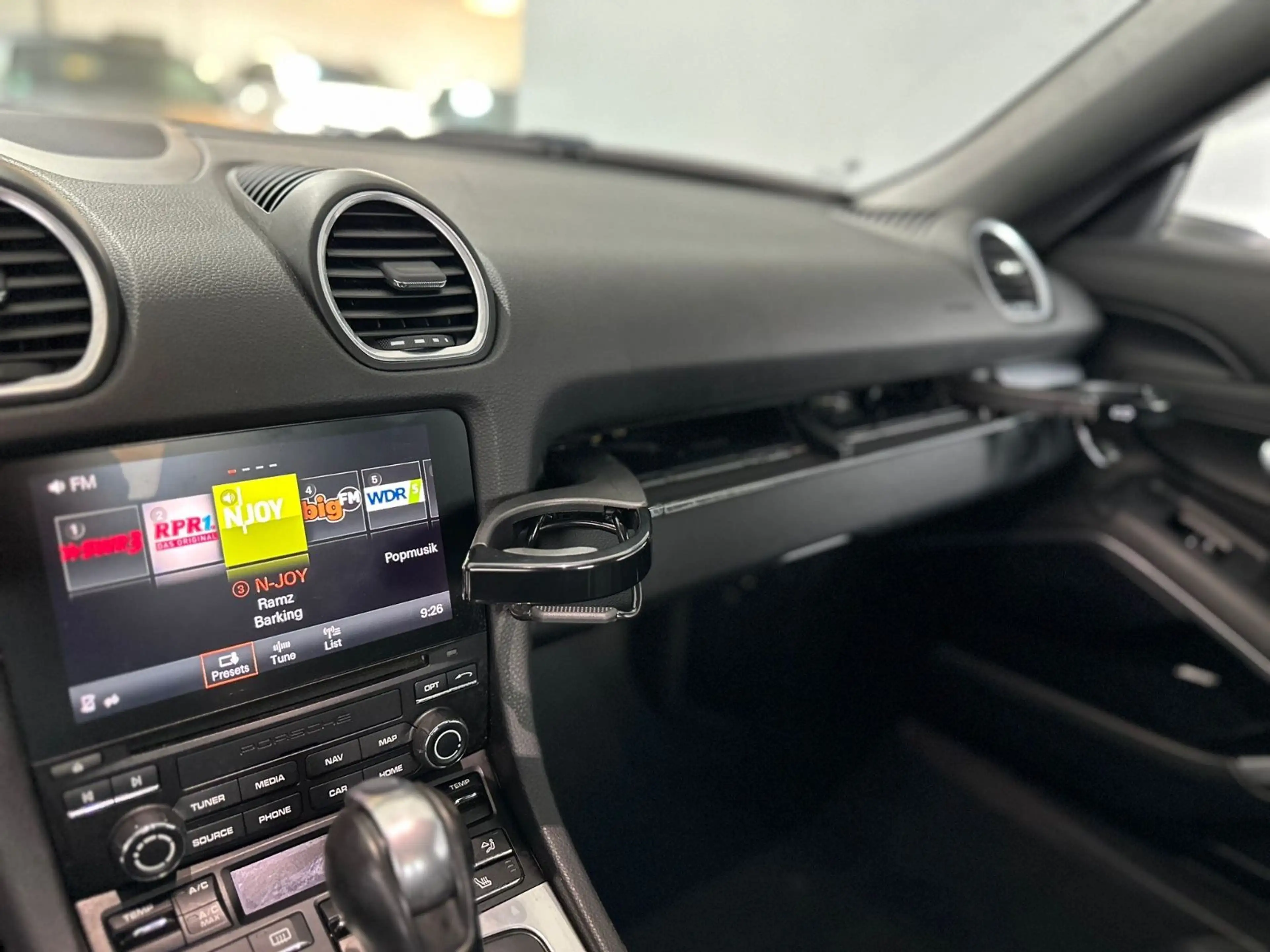 Porsche Boxster 718 Boxster Spyder Turbo KAT Voll 2.Hand Leder — photo 11