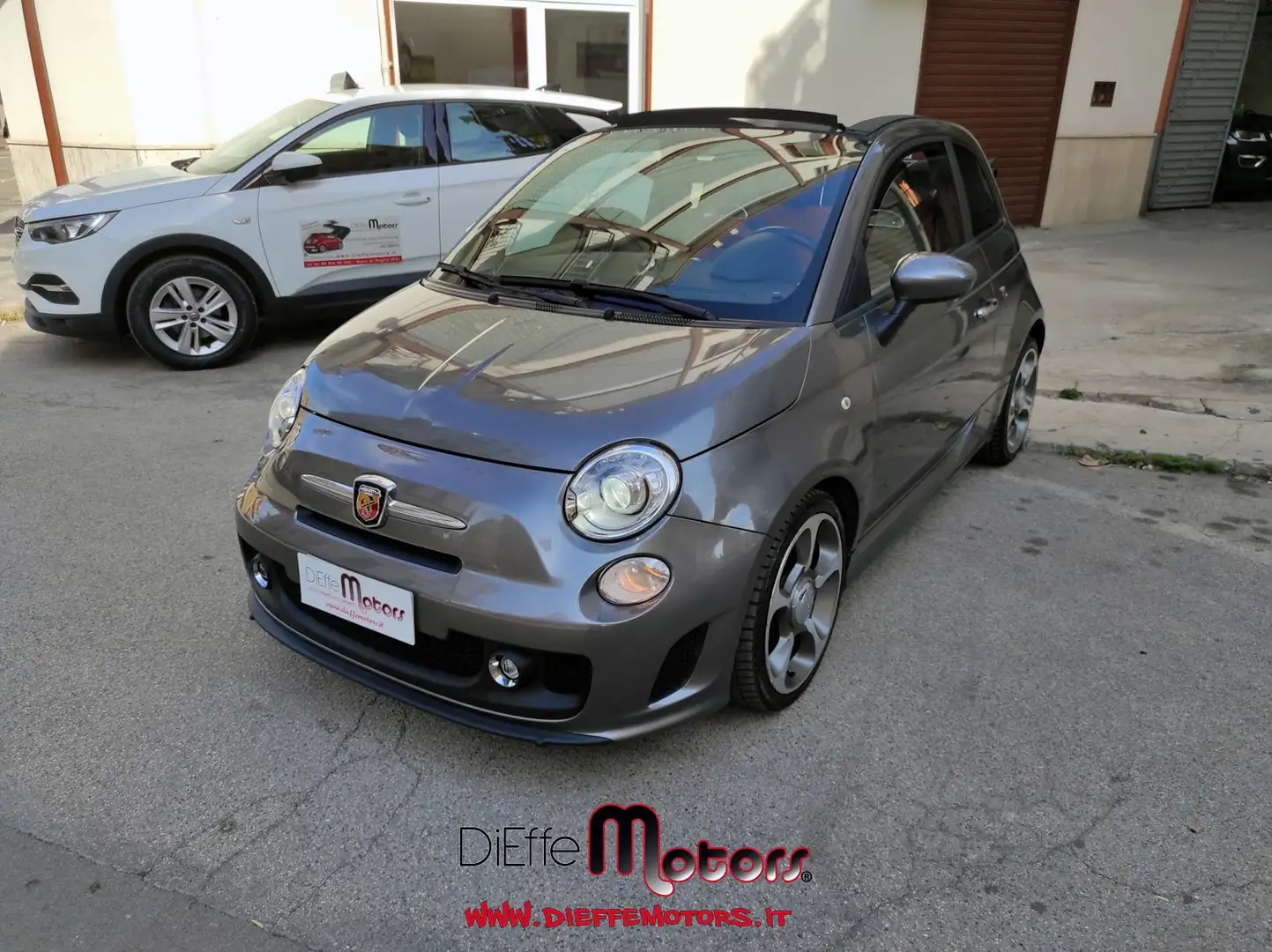 Abarth 500C 500C 1.4 16v t. t-jet 140cv MTA Gris - 2