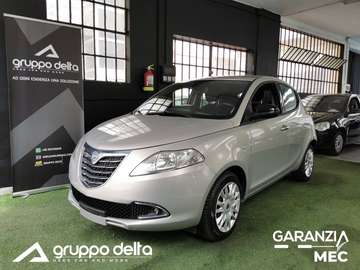 Ypsilon 1.2 8v Silver s