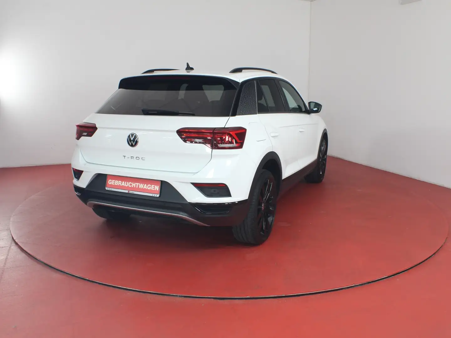 Volkswagen T-Roc Sport Black Style 1.5TSI DSG 296,-ohne Anzahlung Bílá - 2