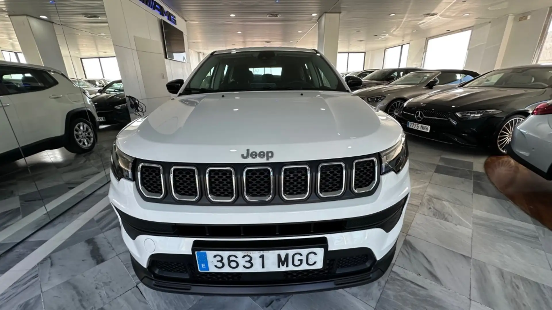 Jeep Compass 1.5 MHEV Longitude FWD DCT Blanco - 2