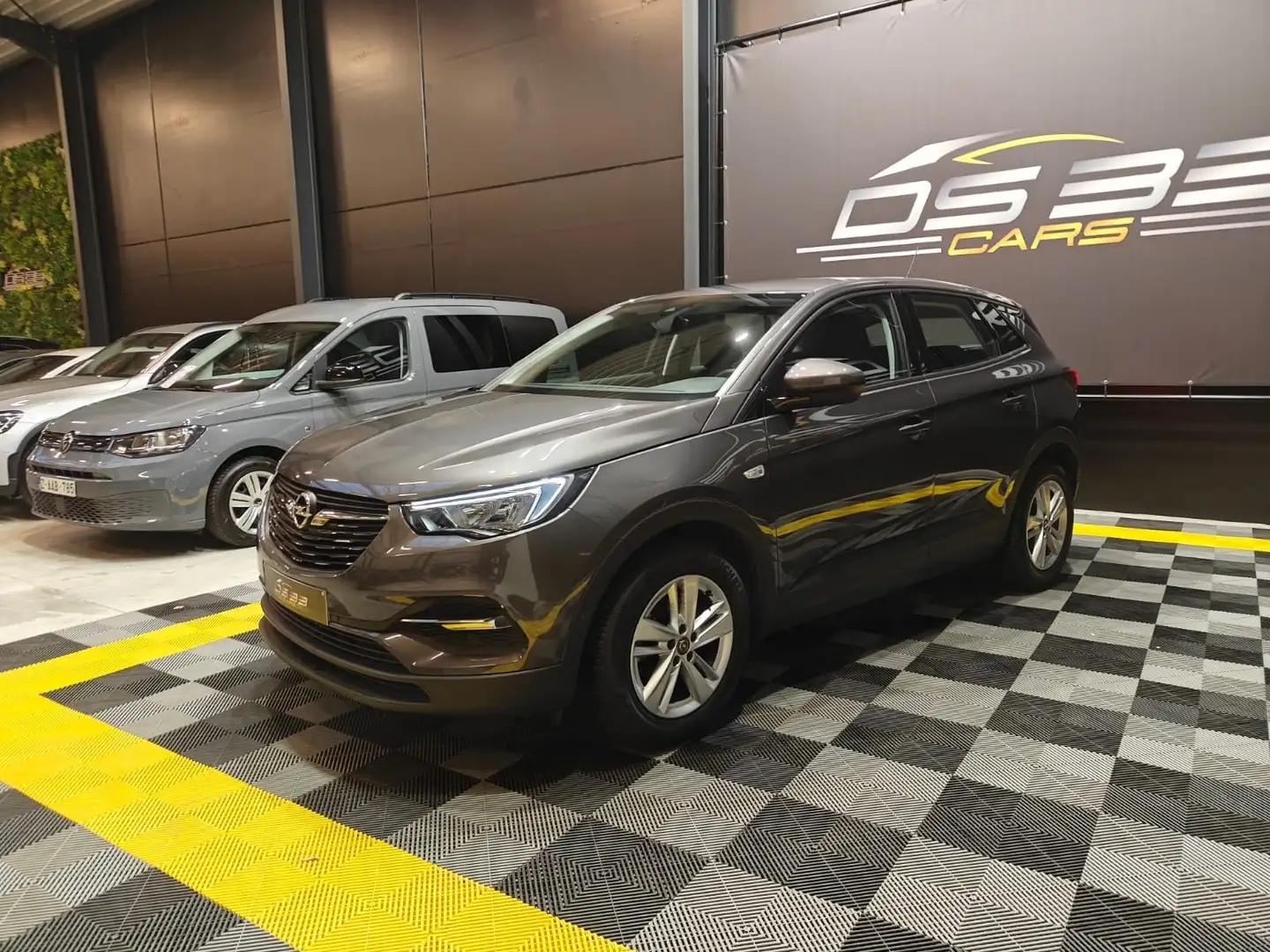 Opel Grandland X Grandland X 1.2 Edition/LED/CAM/Trekhaak/DodeHoek Grijs - 2