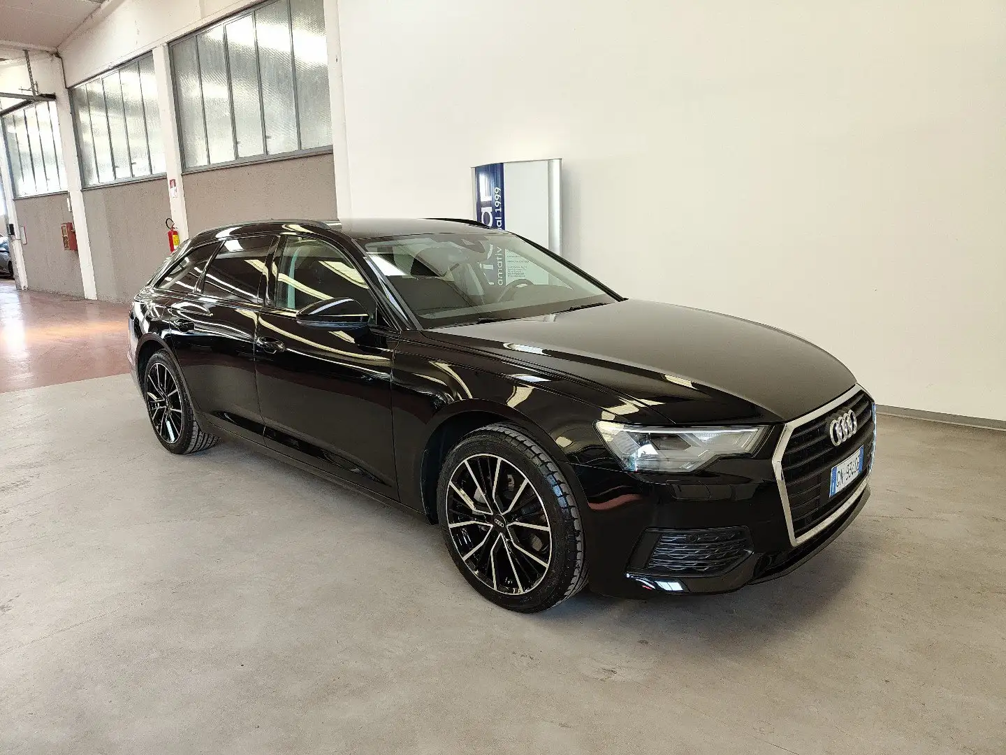 Audi A6 Avant 40 2.0 TDI 204cv MHEV S tronic Pelle Navi 19 Nero - 2