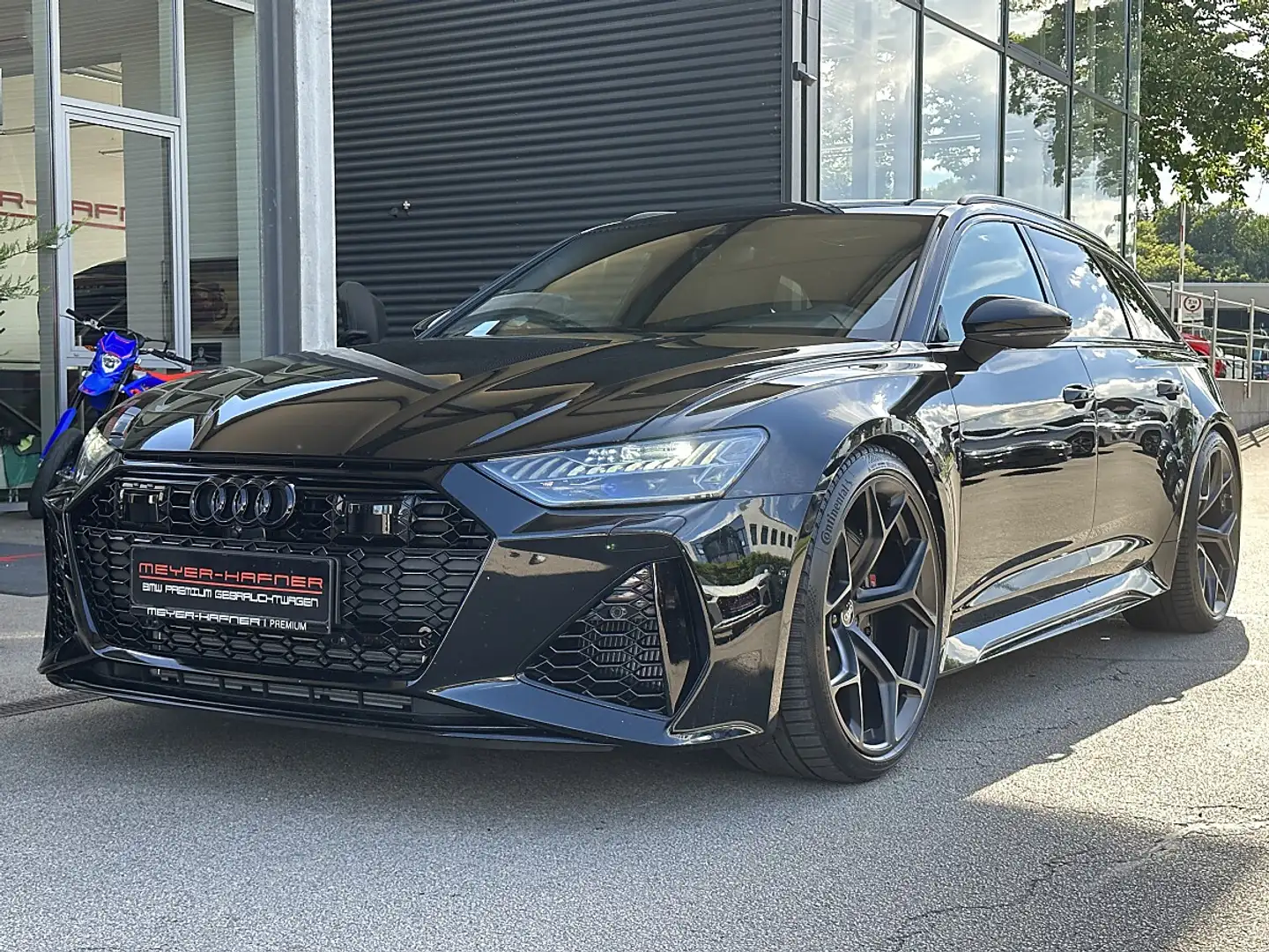 Audi RS6 Avant 4,0 TFSI quattro S-tronic Schwarz - 2