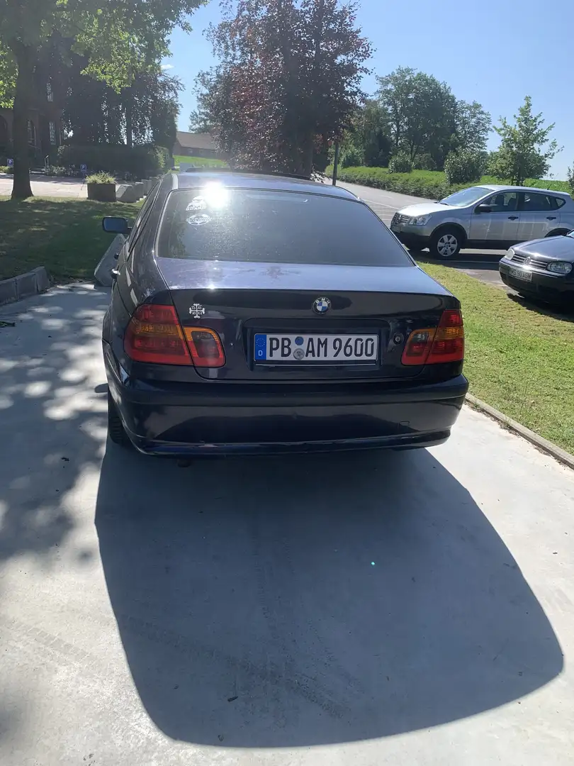 BMW 320 320d - 2
