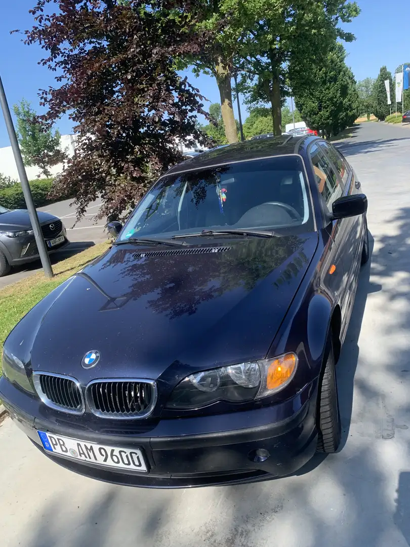 BMW 320 320d - 1