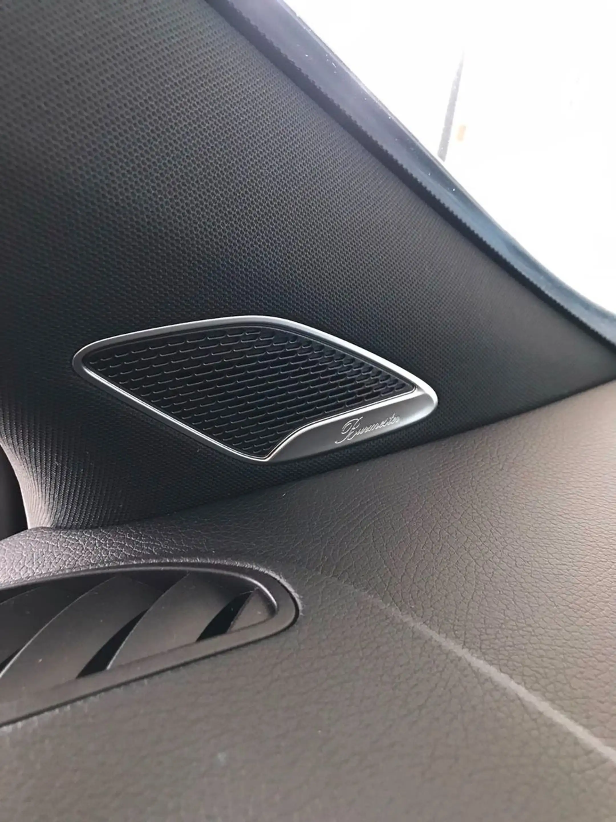 Mercedes-Benz EQA 250+ Progressive AHK Burmester Winterräder — photo 10