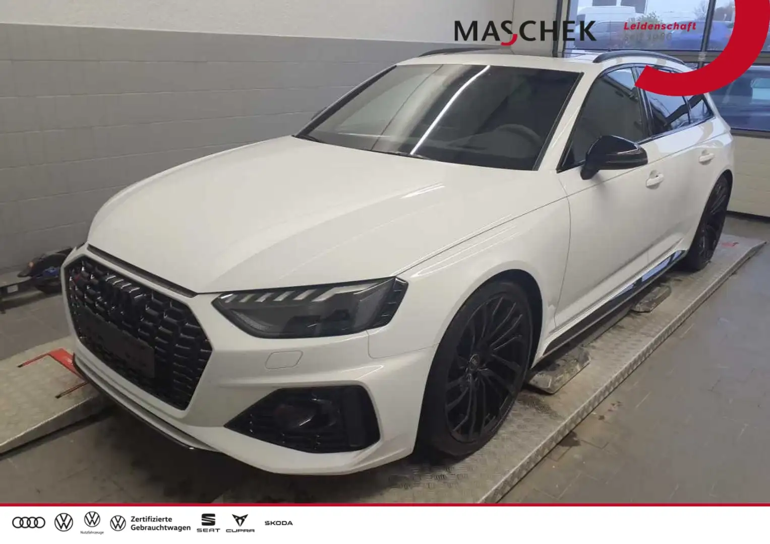 Audi RS4 Avant RS-AGA Pano B&O Memory HUD Matrix Vmax Weiß - 1