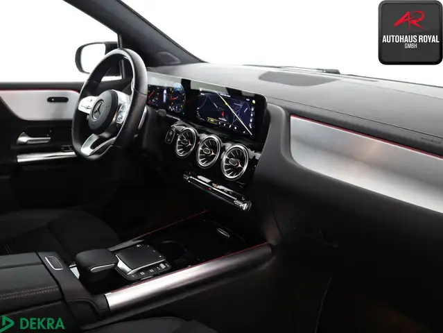 Mercedes-Benz B-Class view 8