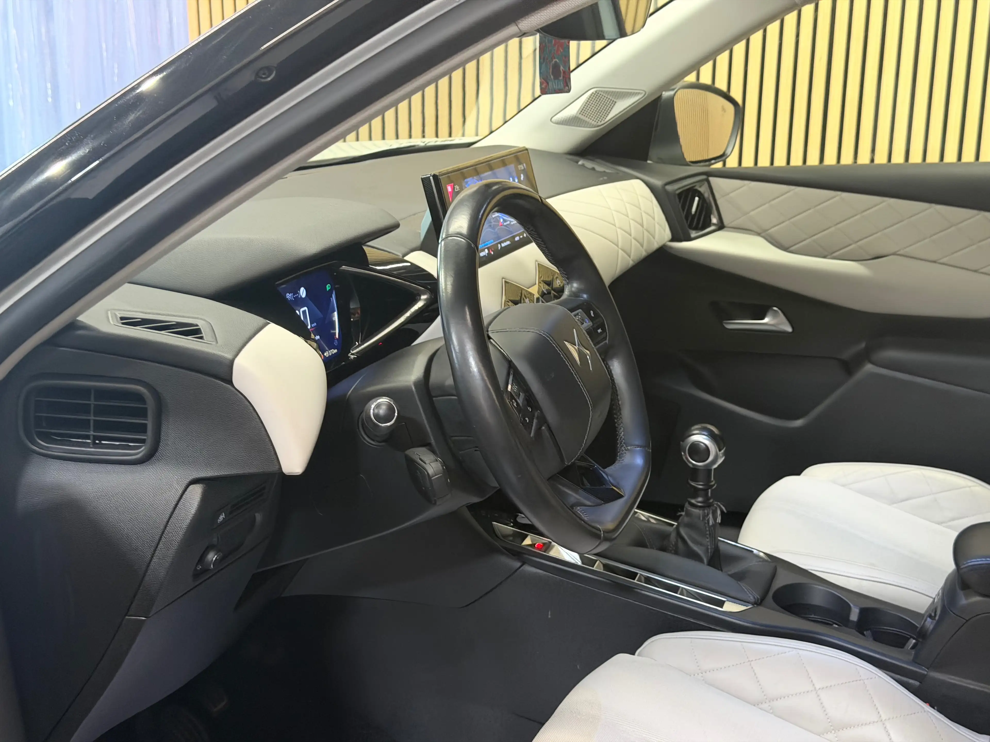DS Automobiles DS 3 Crossback 1.2 Performance Line ** GARANTIE 12 MOIS ** — photo 10