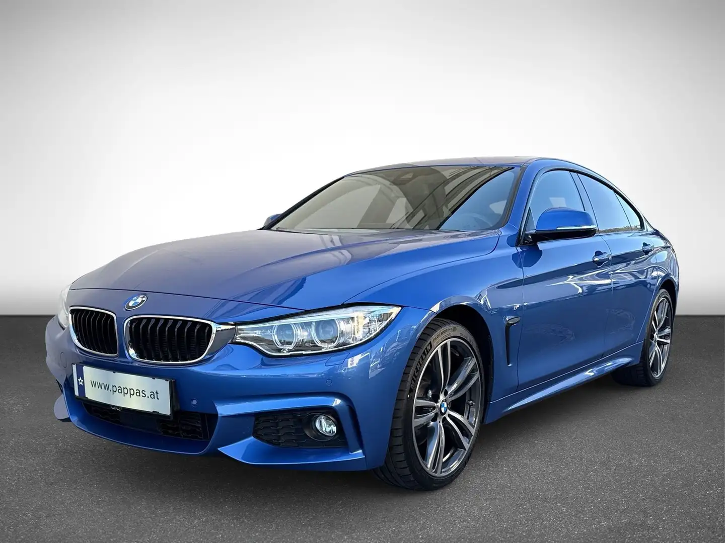 BMW 430 d M Sport Navi Cam PTS SHZ Xenon Blau - 2