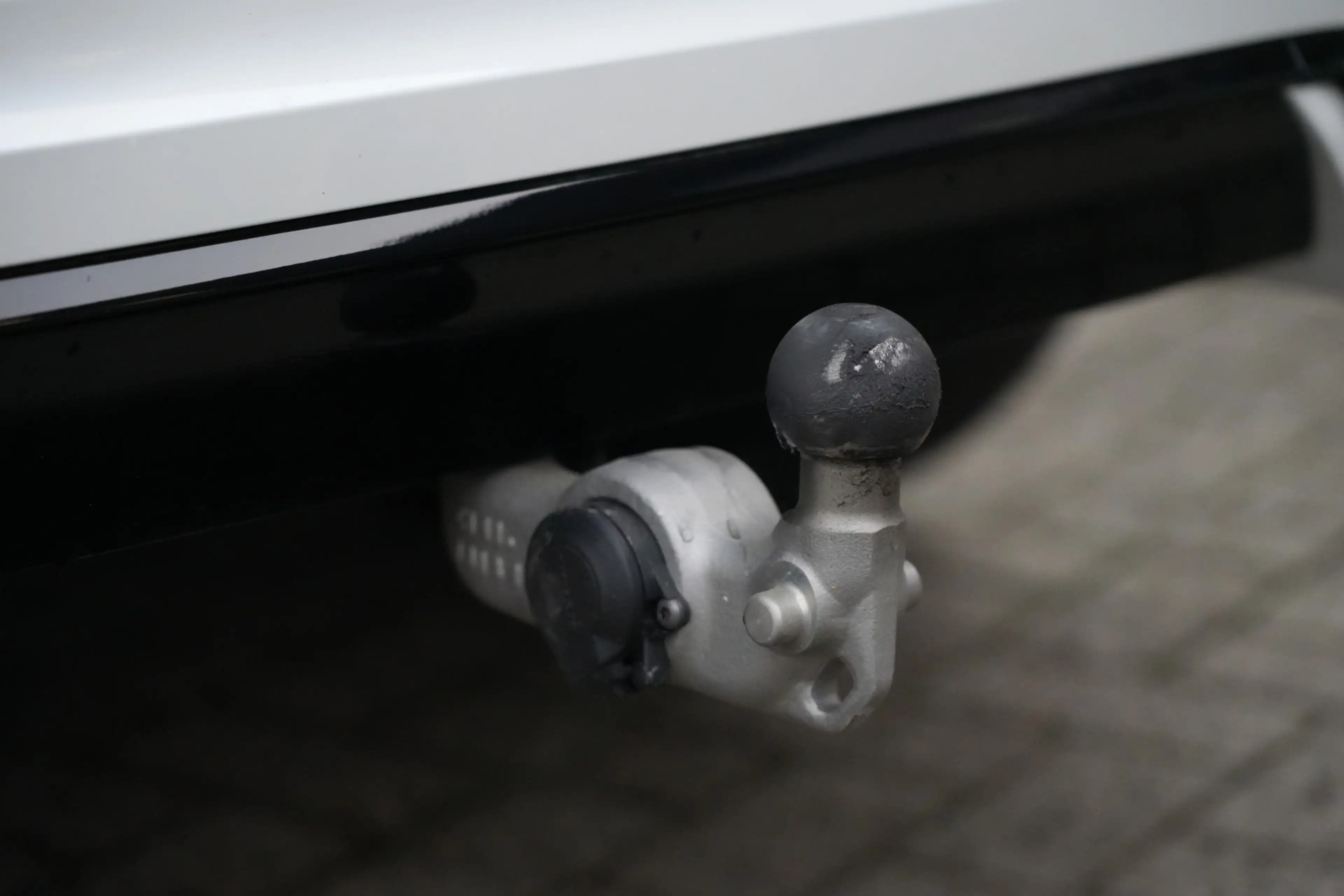 Volvo XC60 2.0 T8 FACELIFT Plug-in hybrid AWD Black Edition | — photo 31