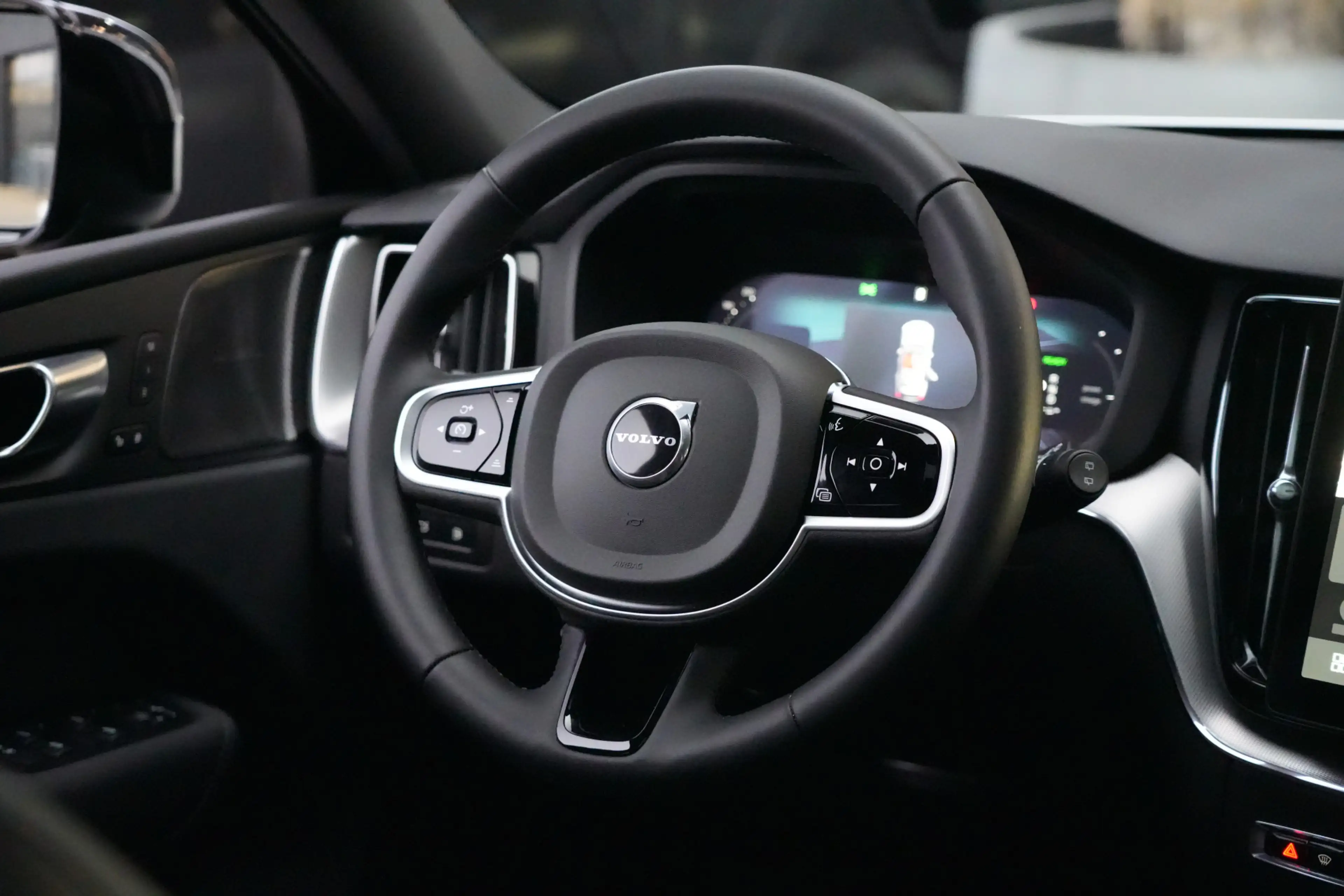 Volvo XC60 2.0 T8 FACELIFT Plug-in hybrid AWD Black Edition | — photo 5