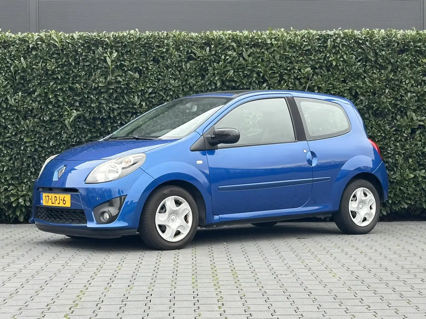 Renault Twingo 1.2-16V DYNAMIQUE, NL AUTO, NAP, PANORAMADAK, CRUI Blau - 1