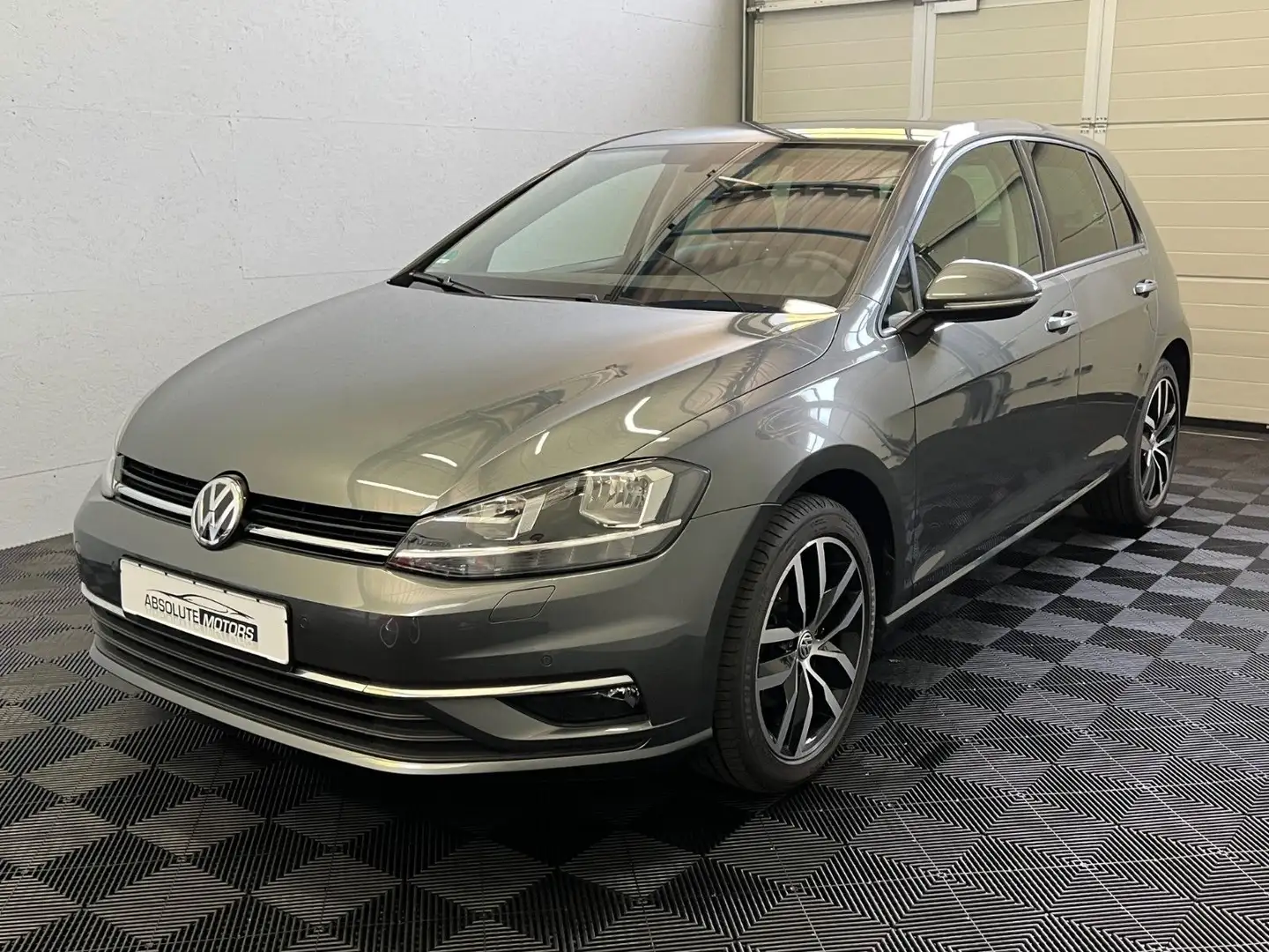 Volkswagen Golf VII 1,5TSI Join *Standheizung *Navi *SHZ Grau - 1