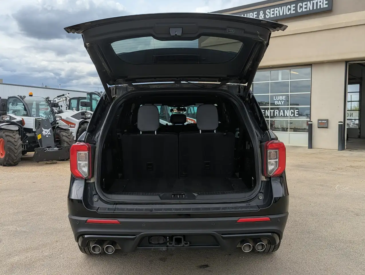 Ford Explorer photo Ford Explorer