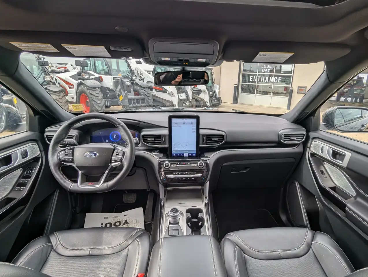 Ford Explorer photo Ford Explorer
