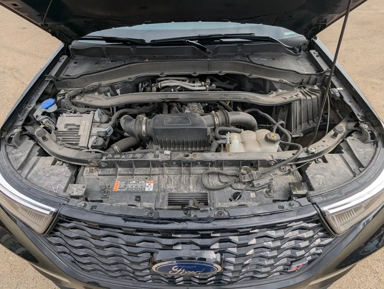 Ford Explorer photo Ford Explorer