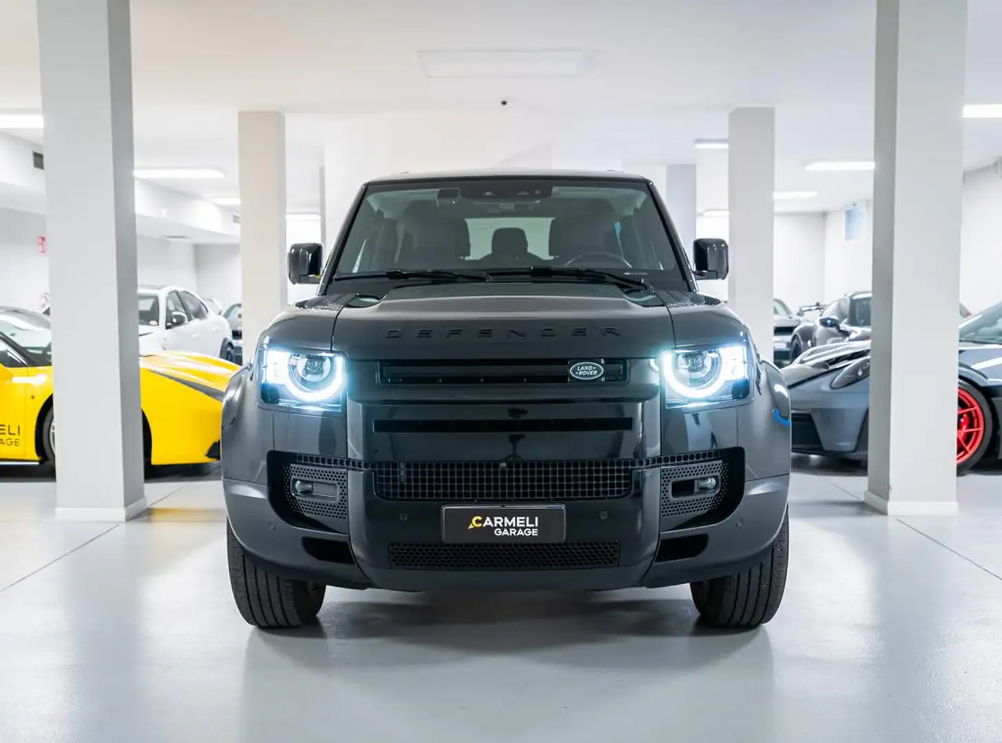 Land Rover Defender 90 3.0D I6 200 CV AWD Auto X-Dynamic Noir - 2
