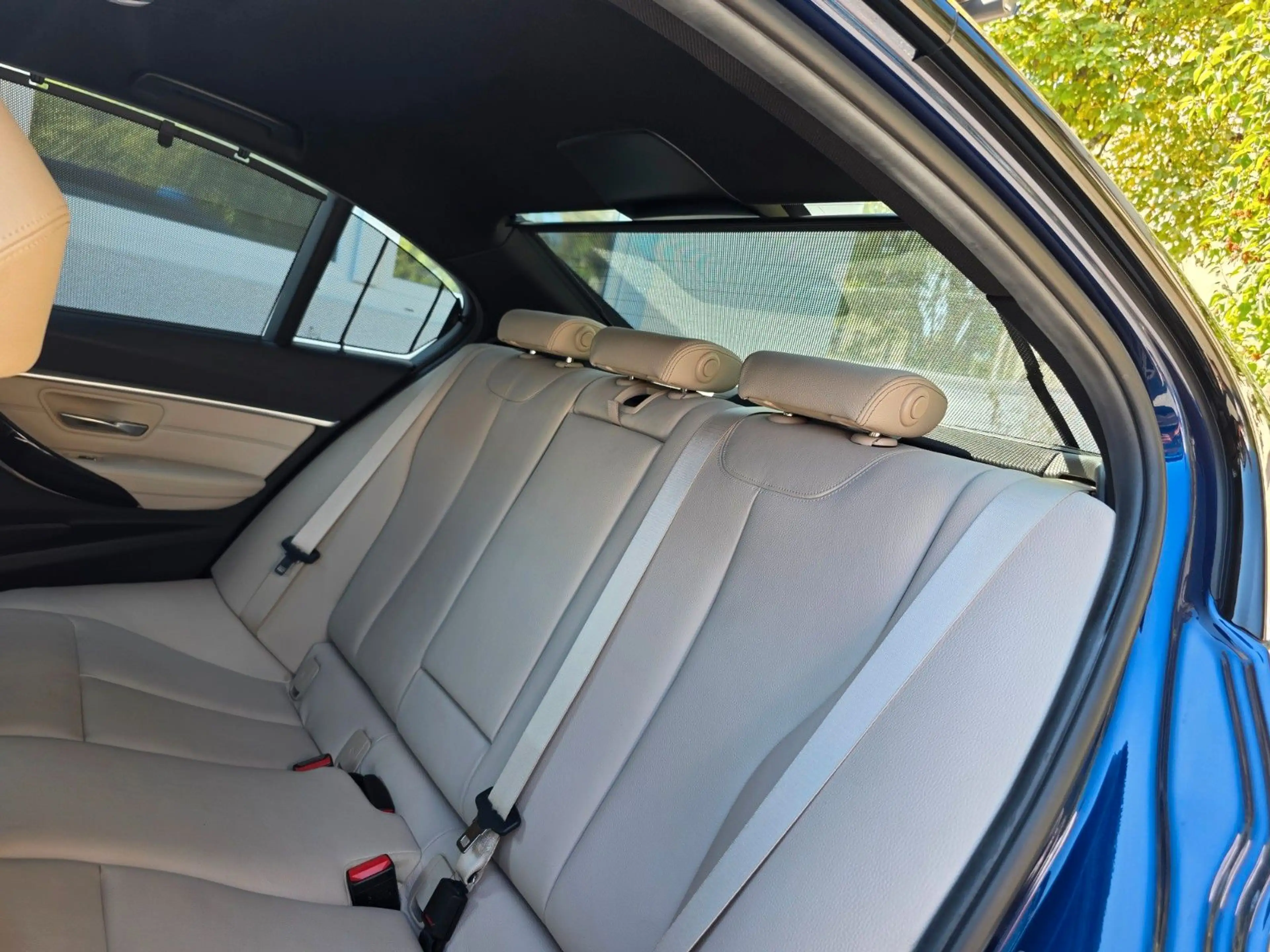 BMW 340 I Limousine Sport Line*Head Up*Navi*PDC — photo 34